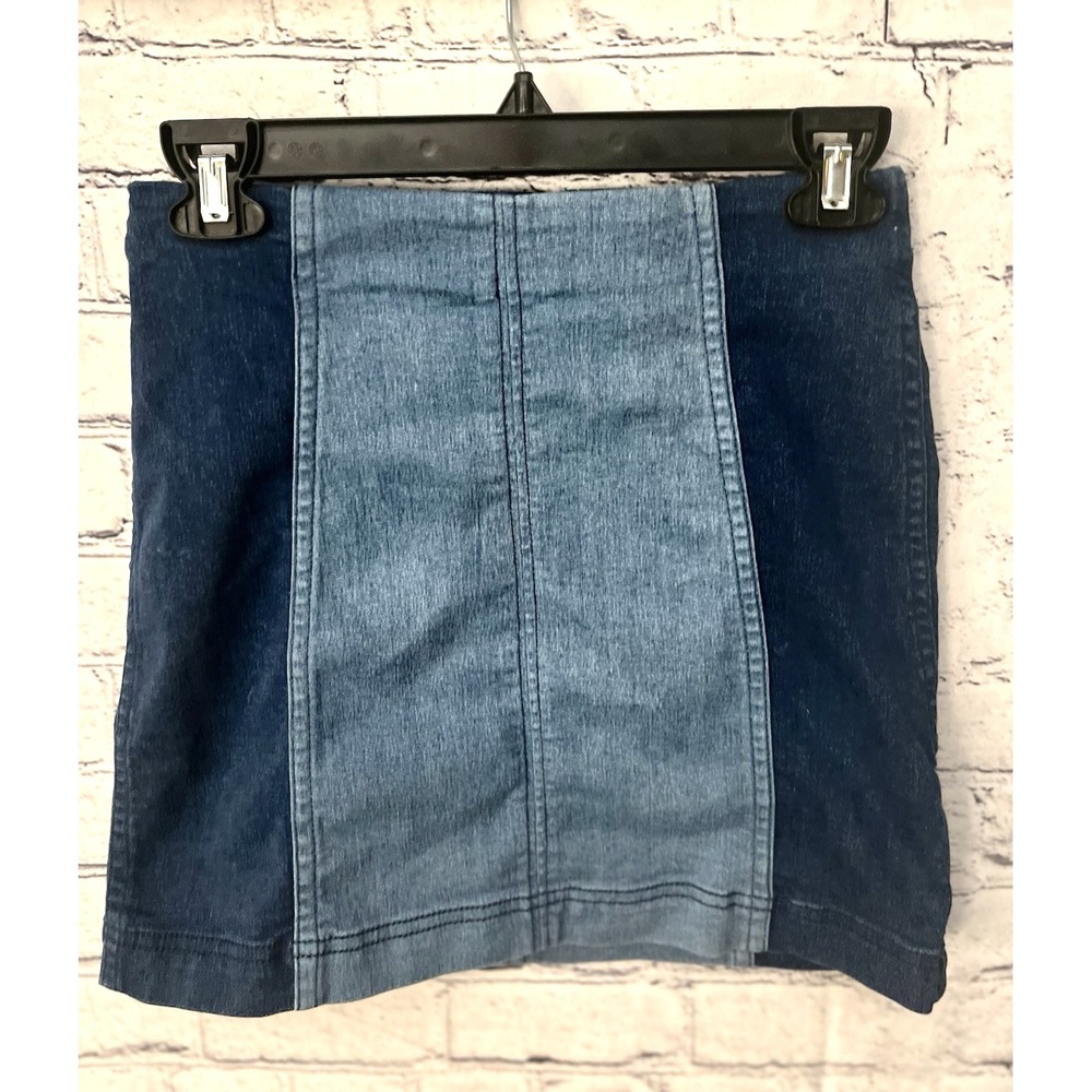 Free People Denim Skirt Stretch Blue Panel Skirt Size 2 Excellent Condition - Picture 2 of 6